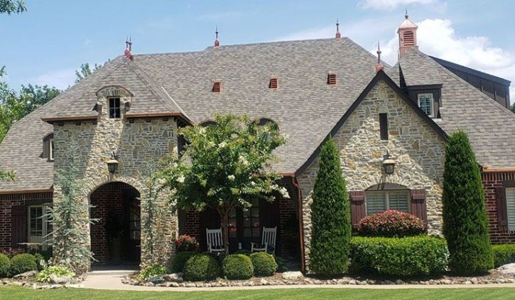 Beware of Roofing Companies That Follow Weather Patterns or Seasonal Roofing Companies